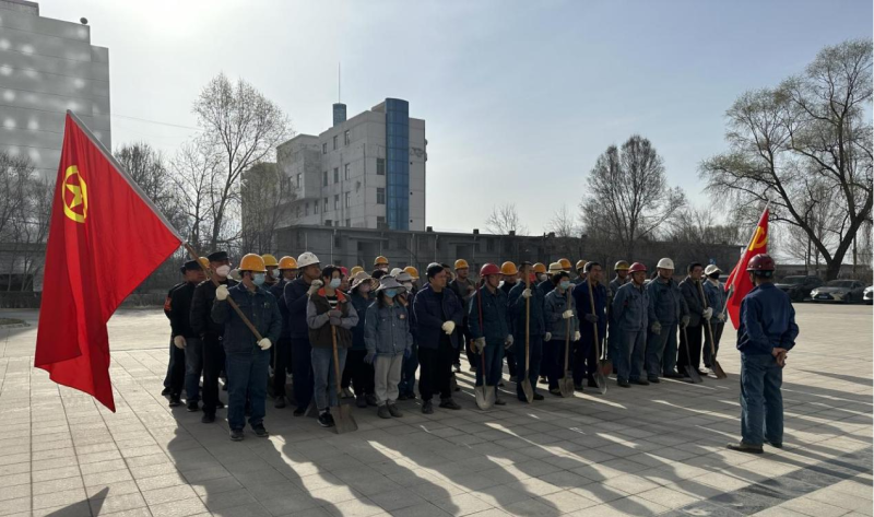 物產工投公司基層黨支部和公司團支部聯(lián)合開展&ldquo;共筑家園 正植有你&rdquo;主題黨日、團日活動