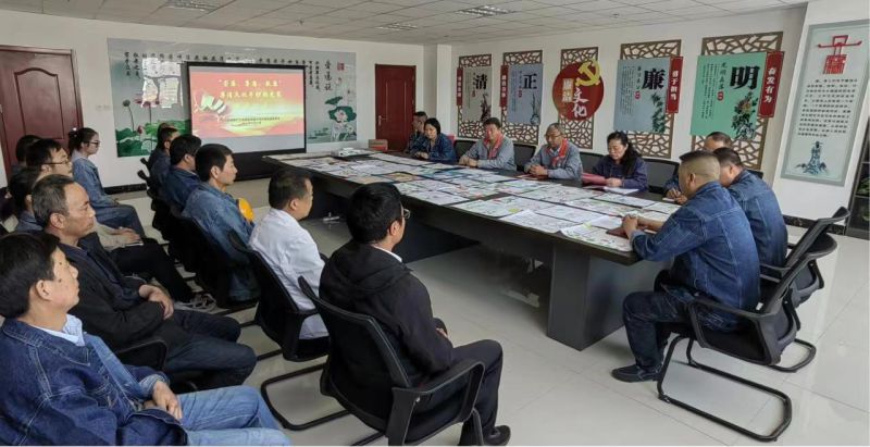 物產(chǎn)工投公司紀委舉辦&ldquo;崇廉、尊廉、敬廉&rdquo; 廉潔文化手抄報評比活動