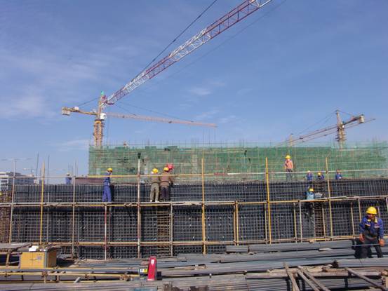 搶抓工期70天，全力以赴保封關