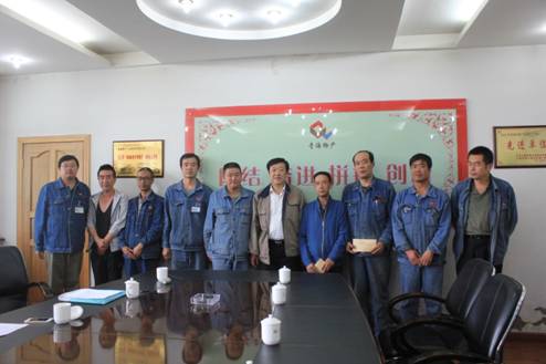 青海物產(chǎn)集團(tuán)黨委開展慶祝建黨95周年，走訪慰問