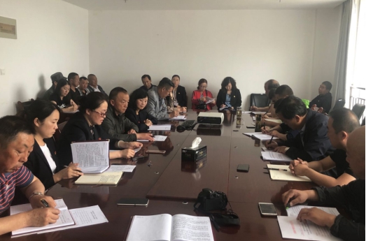 物產(chǎn)配送公司所屬黨支部召開&ldquo;不忘初心、牢記使命&rdquo;主題教育專題研討會